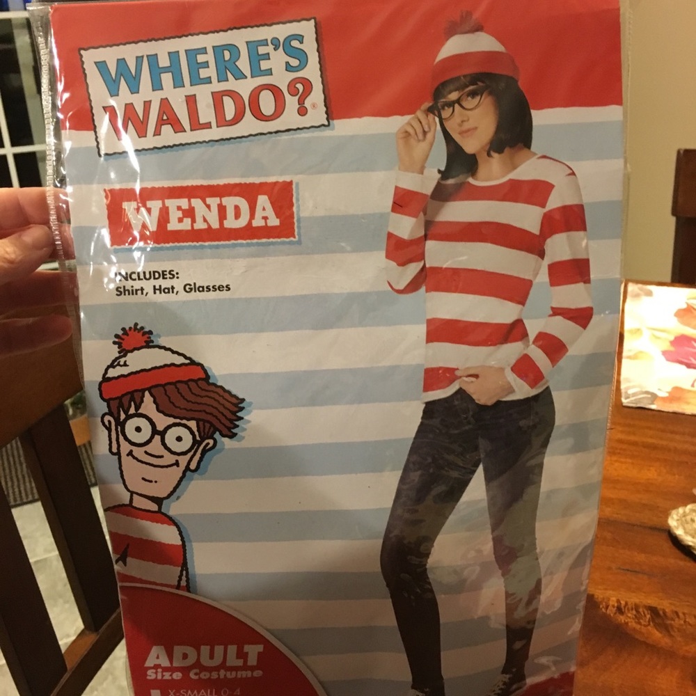 Spirit Women's Wenda Costume - Red and White